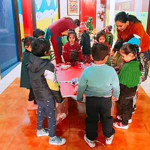 kindergarten play school in sector 78 faridabad